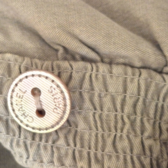 CHANEL COAT - Picture 3 of 7